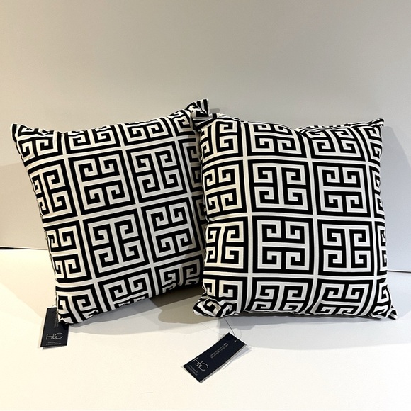 One Geometric Versace Inspired Design Accent Pillow - Picture 4 of 5